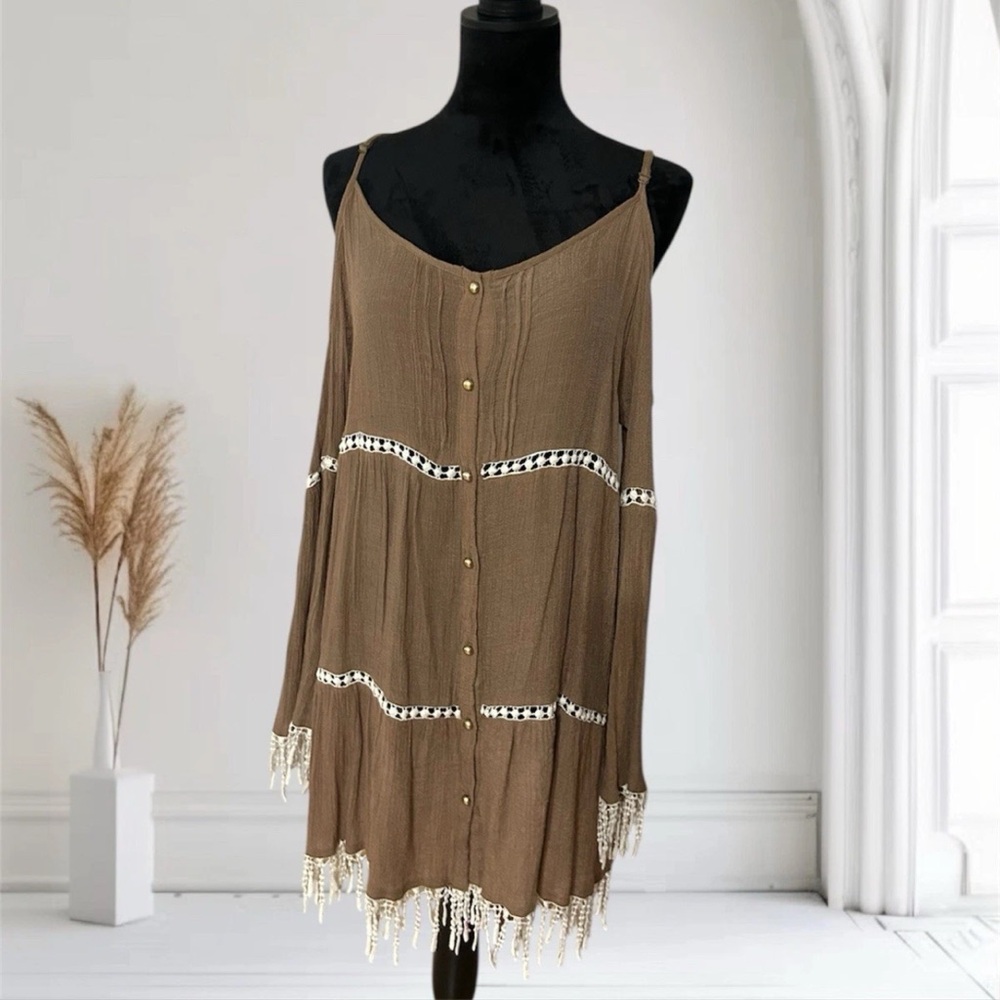 soiéblu Brown Long Sleeve Off the Shoulder with Lacey Bottom